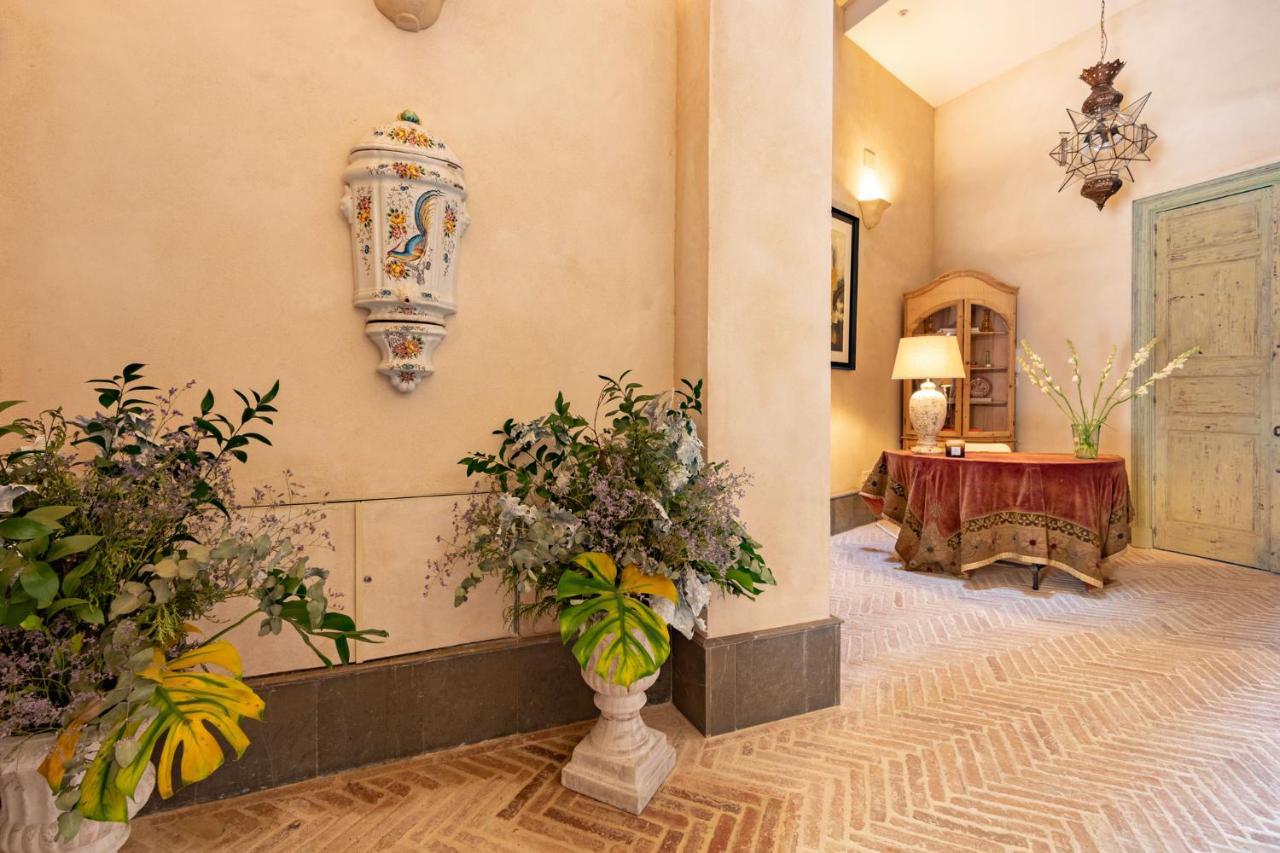 Casa De La Moneda Residences Sevilla Zewnętrze zdjęcie